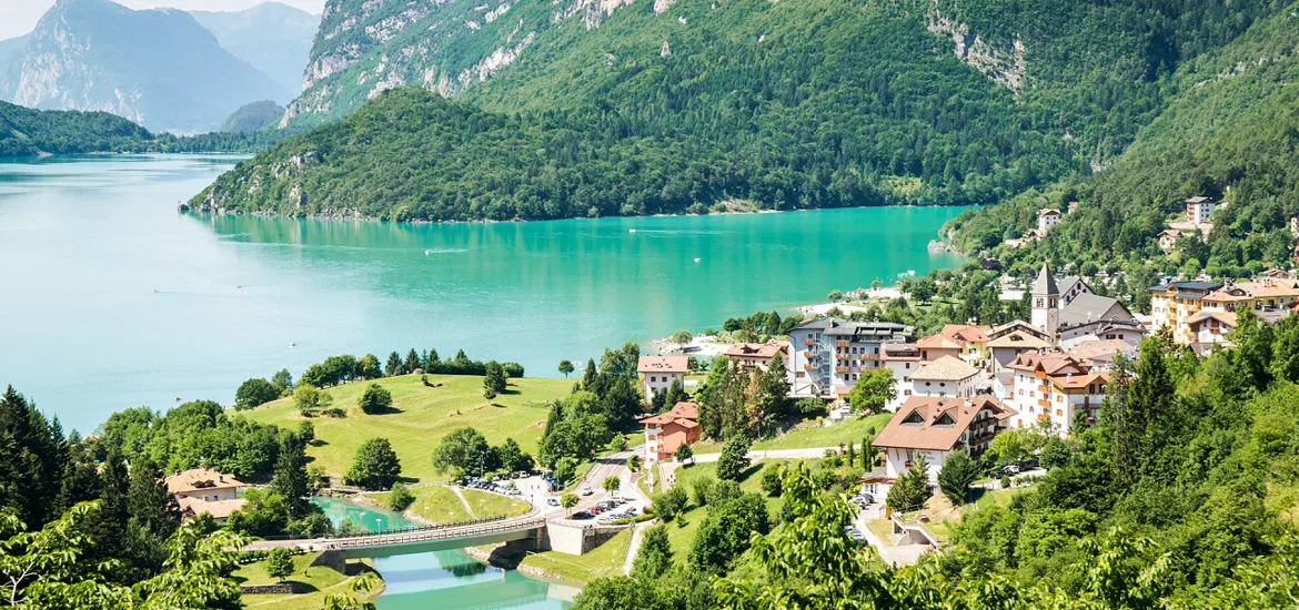 Soggiorno in montagna al LAGO DI MOLVENO