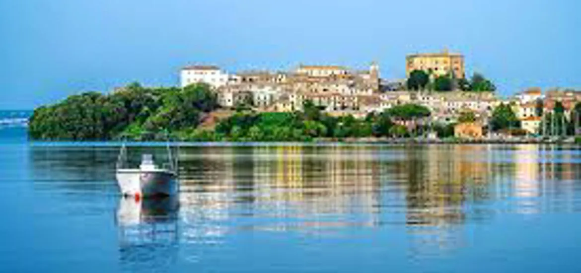 CIVITA DI BAGNOREGIO e LAGO DI BOLSENA