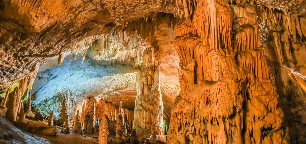 GROTTE DI POSTUMIA