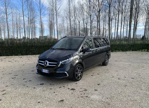 Mercedes V300 4MATIC