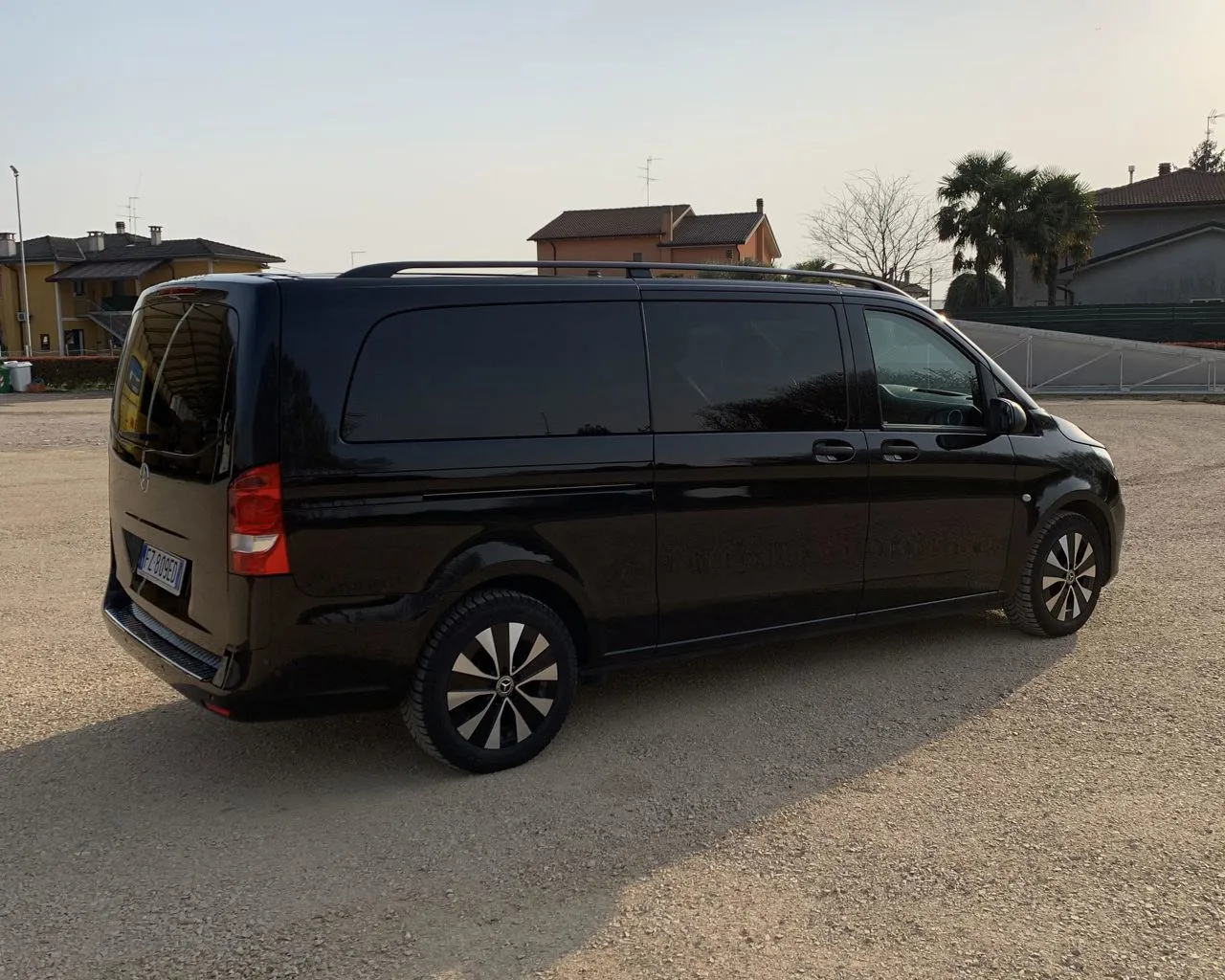 Esterni Mercedes V